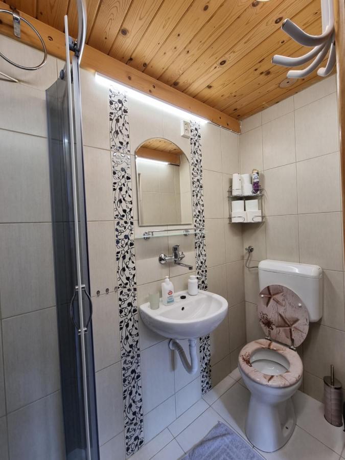 Little Cozy Apartman ミシュコルツ エクステリア 写真