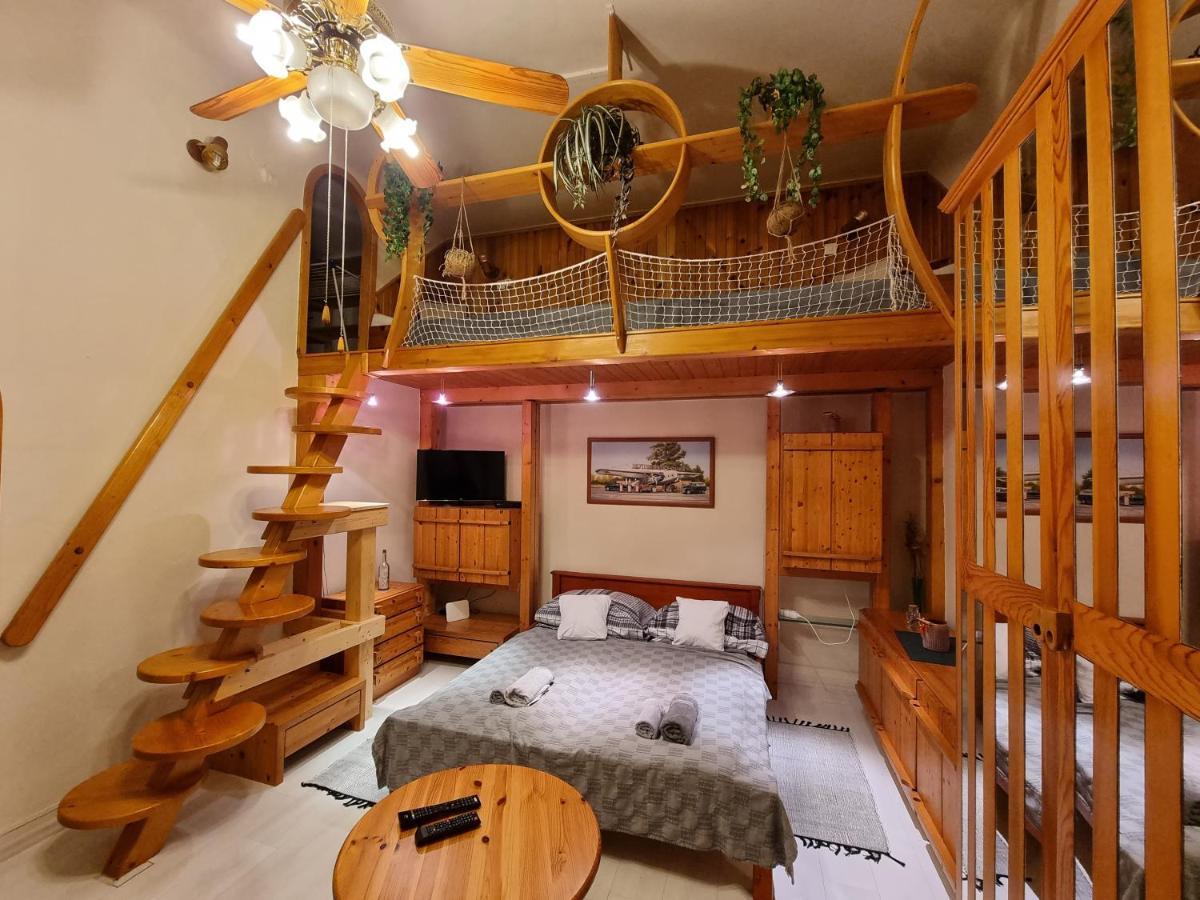 Little Cozy Apartman ミシュコルツ エクステリア 写真