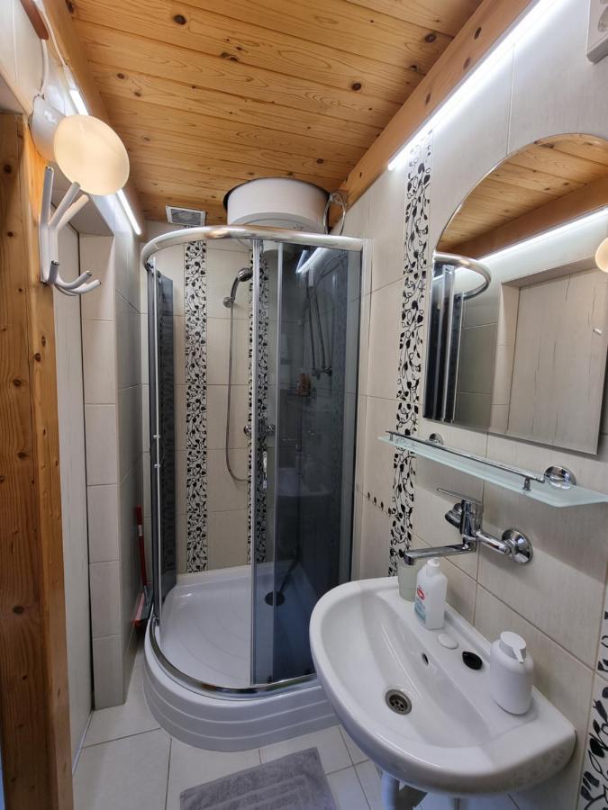 Little Cozy Apartman ミシュコルツ エクステリア 写真