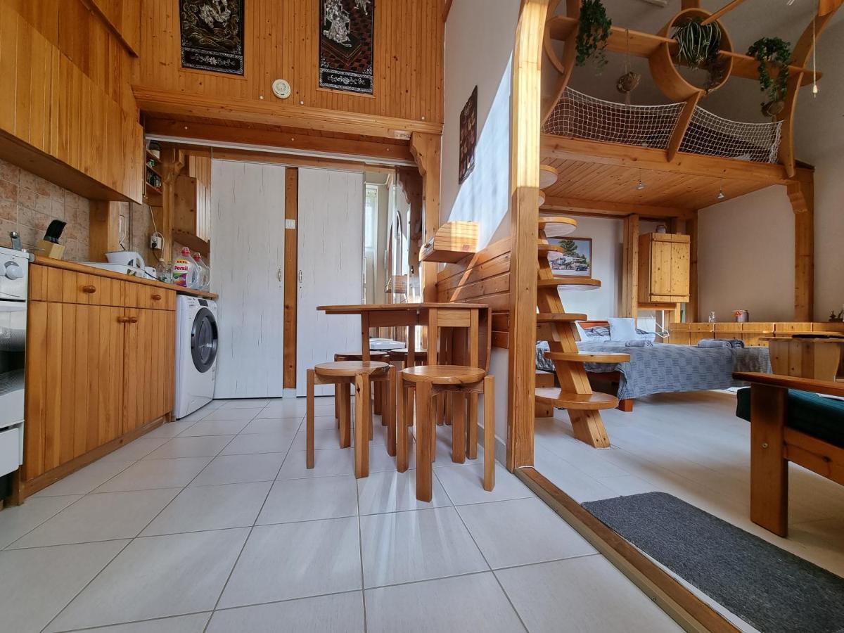 Little Cozy Apartman ミシュコルツ エクステリア 写真