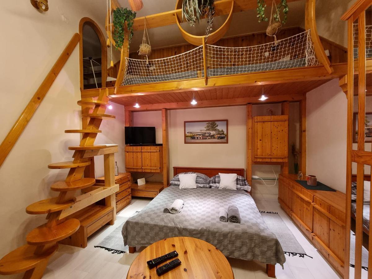 Little Cozy Apartman ミシュコルツ エクステリア 写真