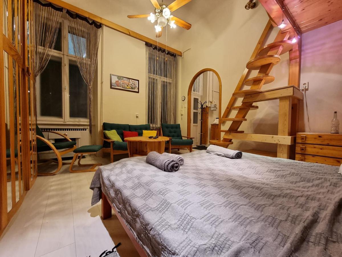 Little Cozy Apartman ミシュコルツ エクステリア 写真